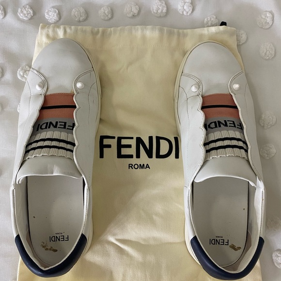 Preowned FENDI sneakers - Picture 1 of 6